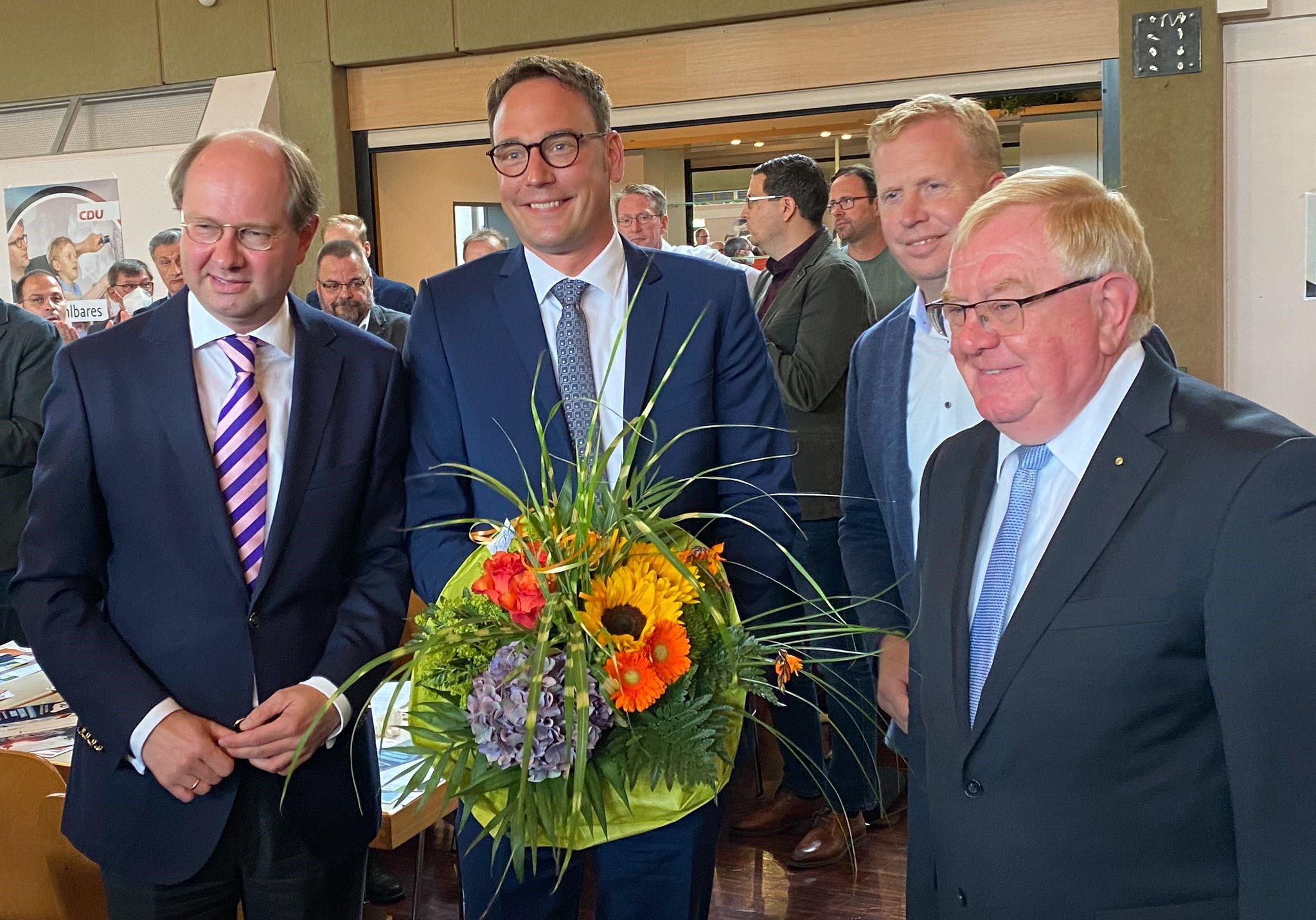 von links: Landrat Dr. Olaf Gericke, Markus Hner, Henning Rehbaum MdL und Reinhold Sendker MdB