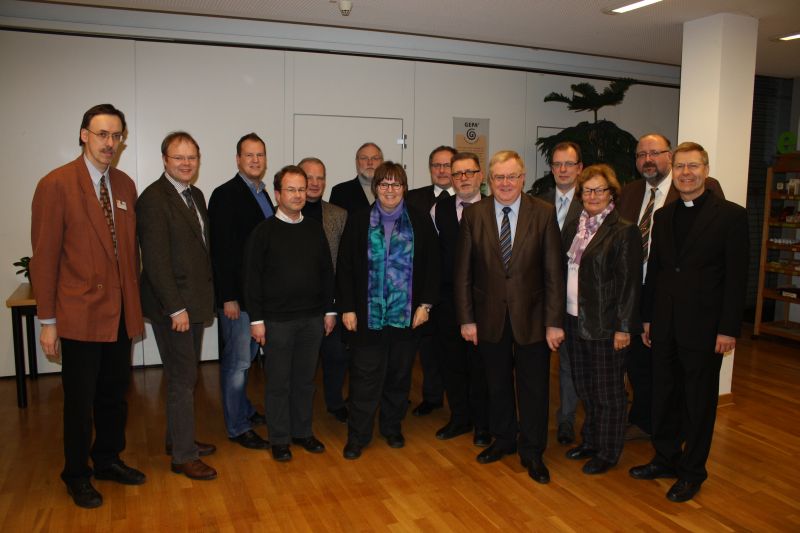 Der CDU-Kreisvorstand im Gesprch mit den Vertretern der katholischen Kirche.