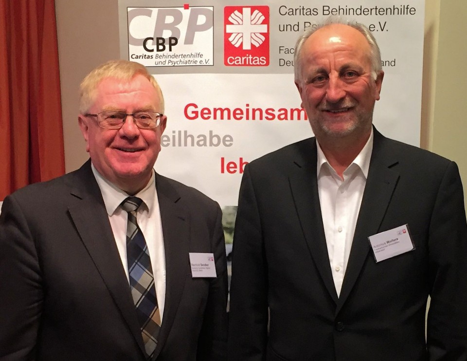 Reinhold Sendker und Antonius Wolters bei der Fachtagung der Caritas in Berlin.