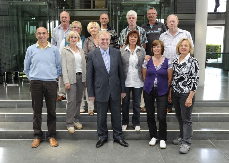 Reinhold Sendker MdB und die Besucher aus Warendorf im Deutschen Bundestag